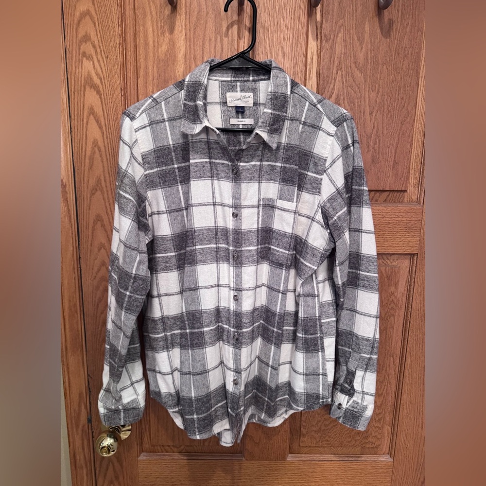 Universal Thread Gray and White Checkered Shirt